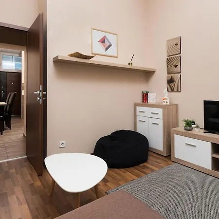 Cozy At Puskas Stadium Apartment Budapest
