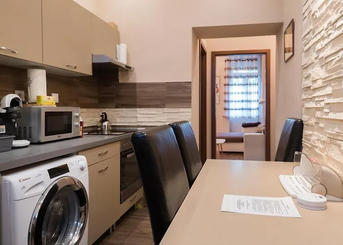 Cozy At Puskas Stadium Apartament